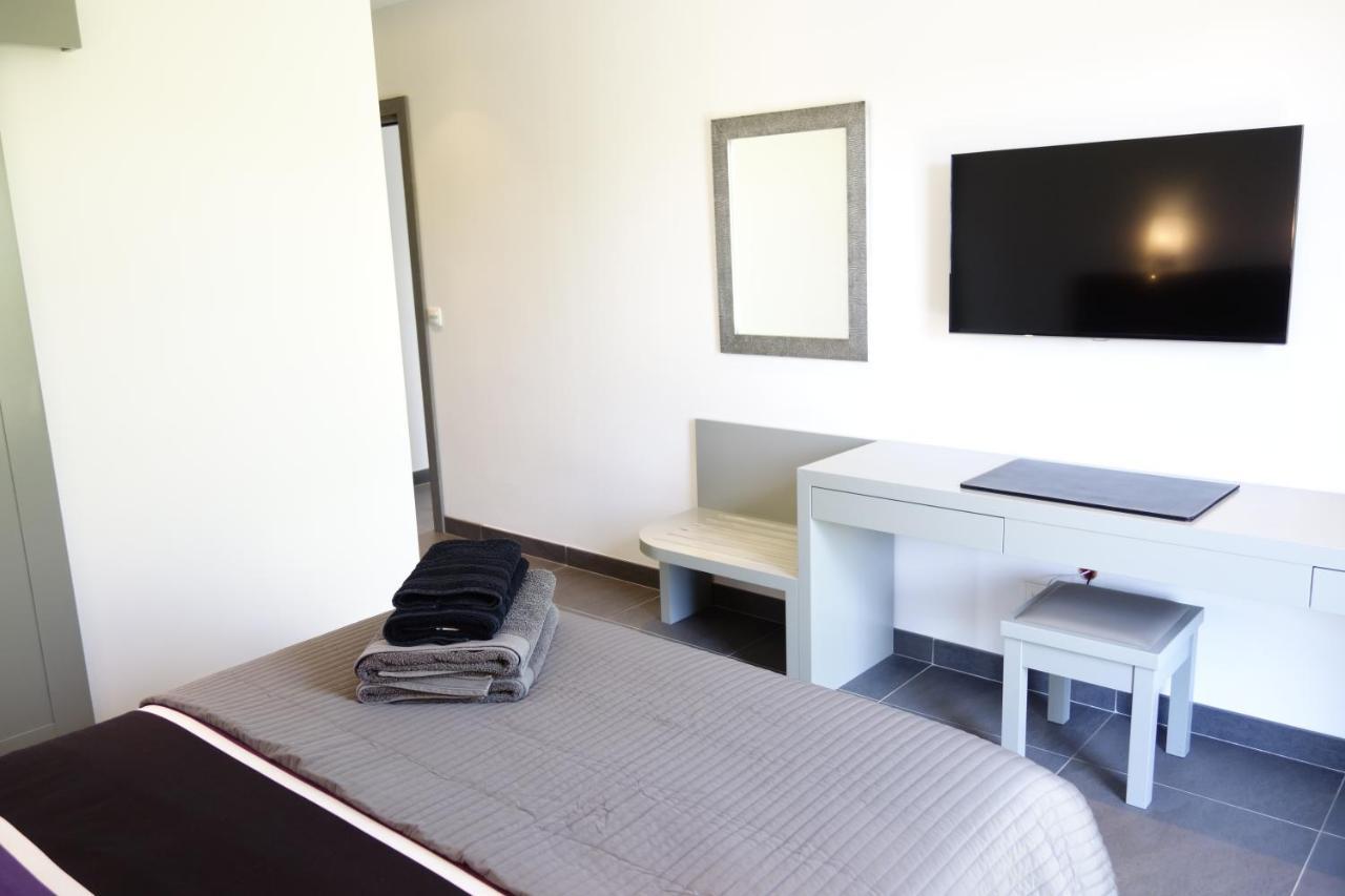 Villa Otilia-Bed And Breakfast-Chambres D'Hotes En Provence Rians  エクステリア 写真