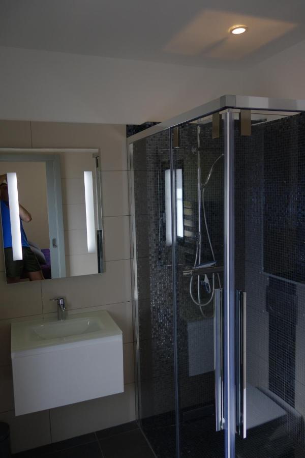 Villa Otilia-Bed And Breakfast-Chambres D'Hotes En Provence Rians  エクステリア 写真