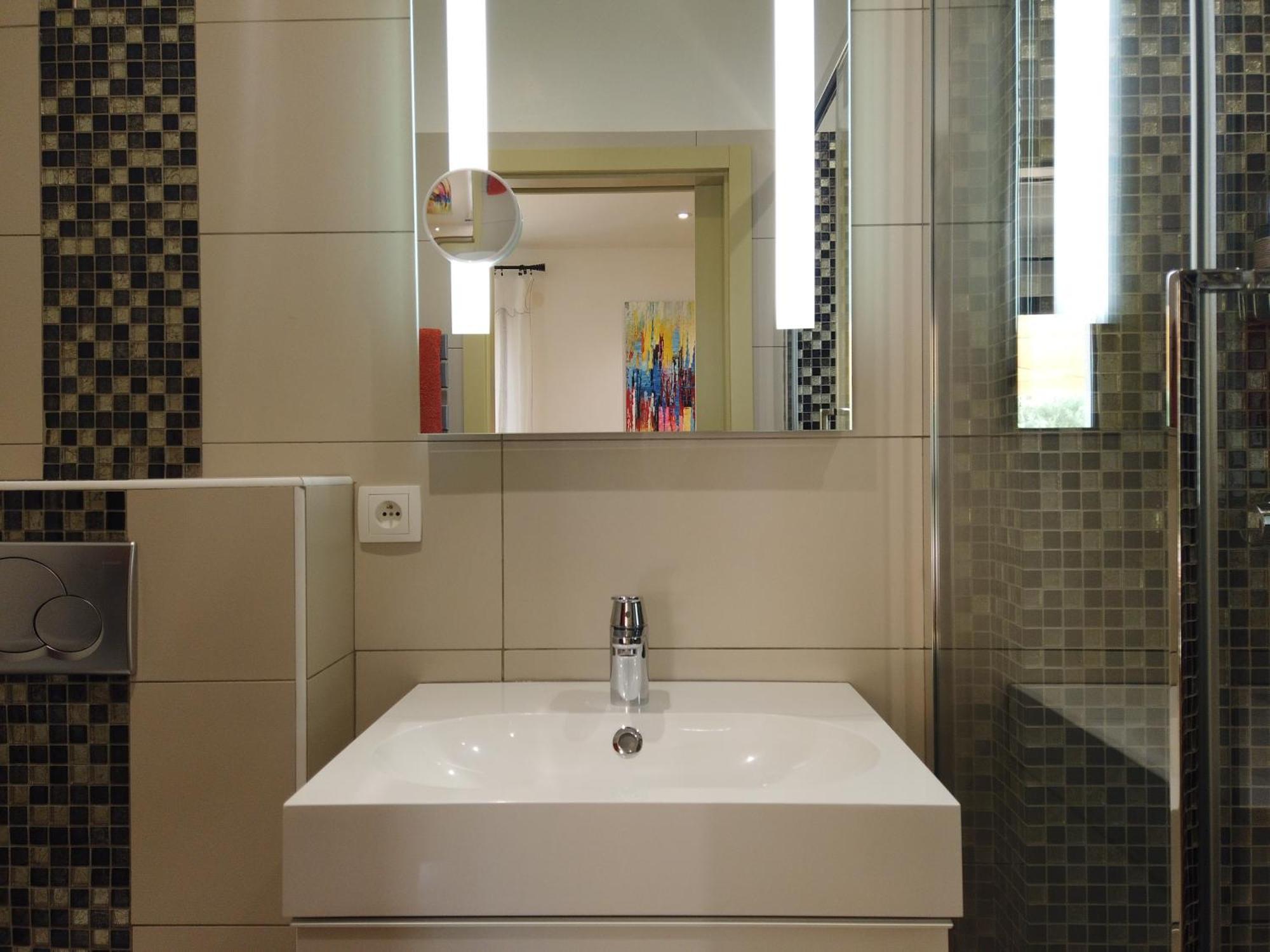 Villa Otilia-Bed And Breakfast-Chambres D'Hotes En Provence Rians  エクステリア 写真
